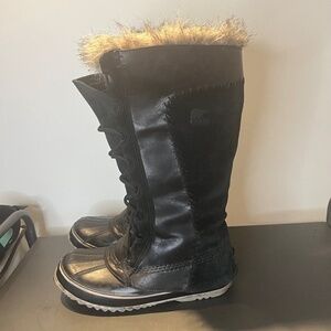 SOREL I Black & Tusk Cate the Great Boot - Women Size 7 preloved